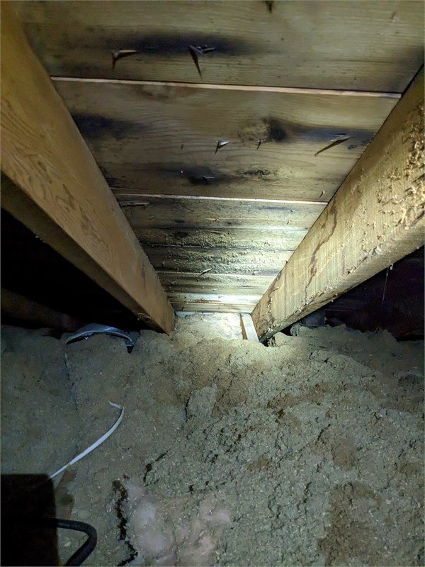 现场验房照片：建筑部件细节检查